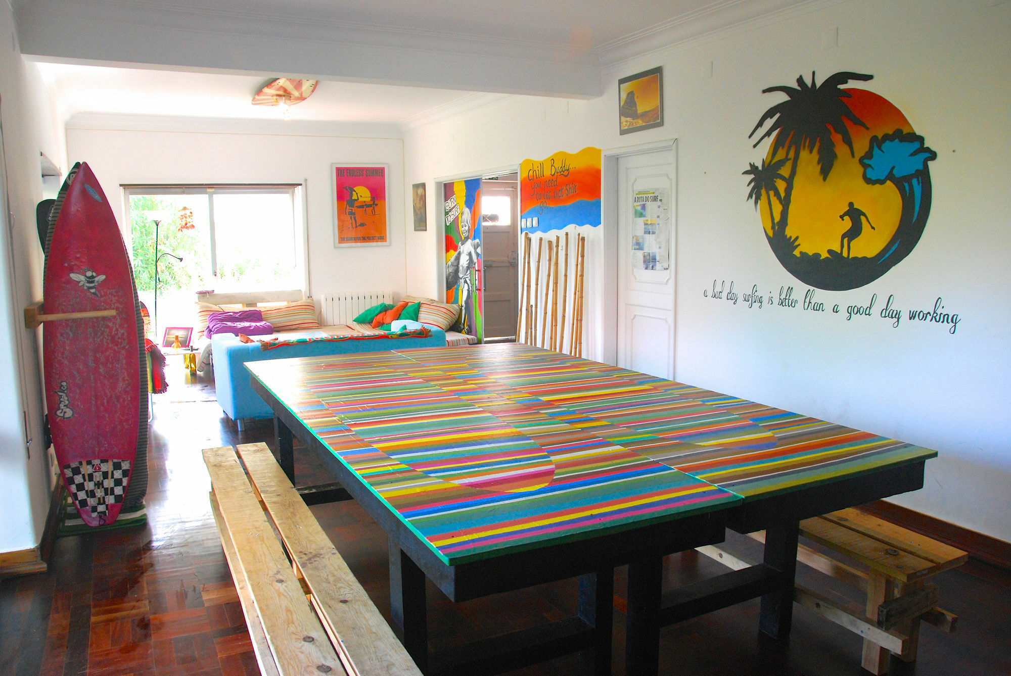 Surf Ostello *